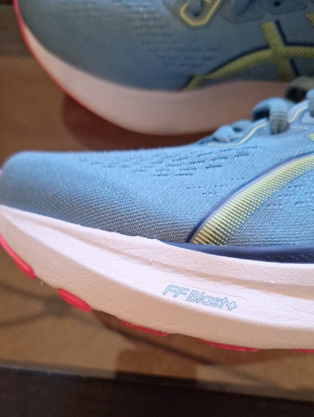 Asics Women's Gel Kayano 30 Size 8.5 - Picture 4 of 8